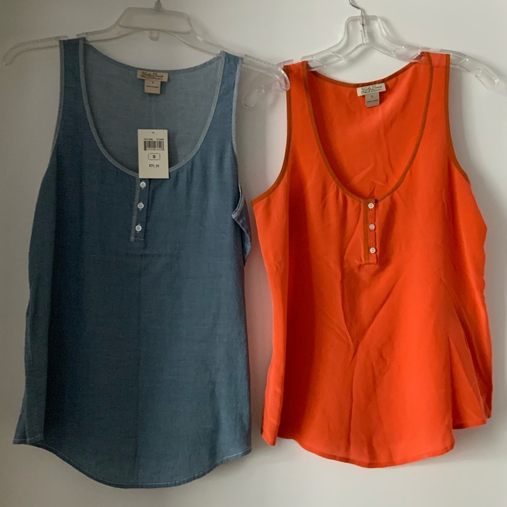 ❌SOLD❌ Set of 2 Lucky brand blouse tank tops S